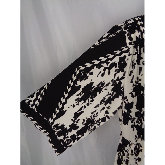 CAbi X Factory Mini Dress Size Small Black White Faux Wrap New - Picture 12 of 16